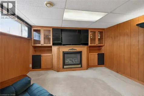 19 Burfield Avenue Hamilton ON L8T 2J8