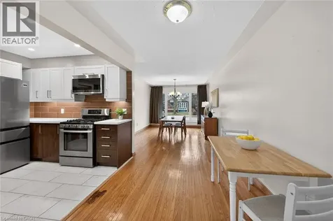 19 Burfield Avenue Hamilton ON L8T 2J8