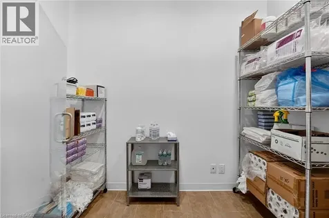 3075 Hospital Gate Oakville ON L6M 1M1