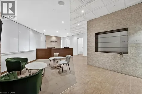 3075 Hospital Gate Oakville ON L6M 1M1