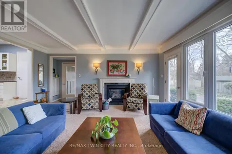 9 Summerhayes Crescent Brantford ON N3R 5H9