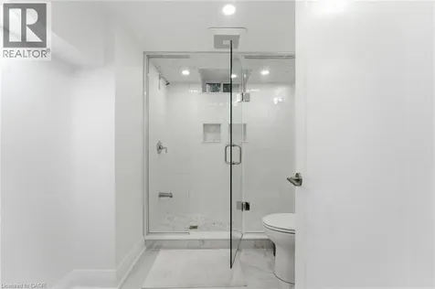 138 Miller Drive Ancaster ON L9G 4W4