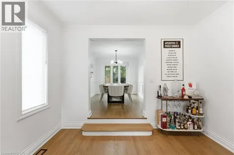 138 Miller Drive Ancaster ON L9G 4W4