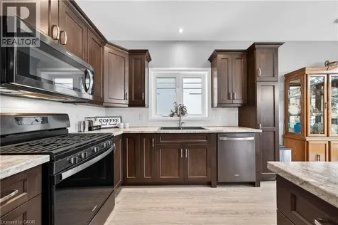 740 Main Street East Dunnville ON N1A 0B3