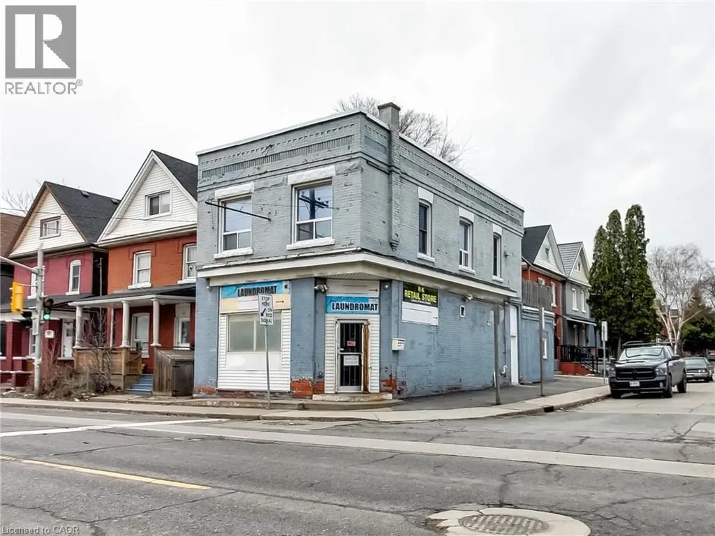 443 Wentworth Street North Hamilton ON L8L 5W6