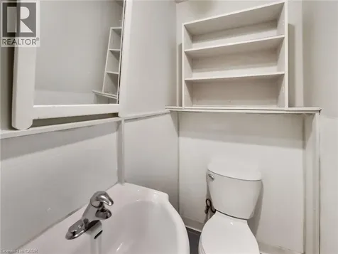 443 Wentworth Street North Hamilton ON L8L 5W6