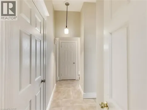 443 Wentworth Street North Hamilton ON L8L 5W6