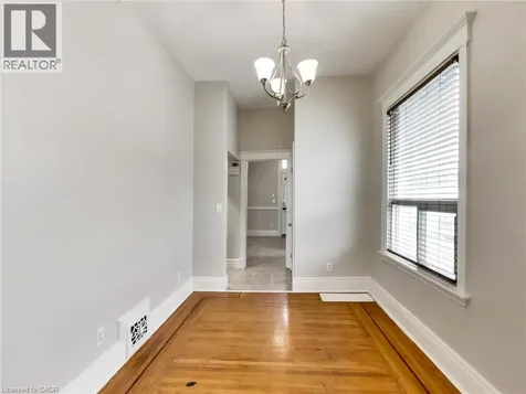 443 Wentworth Street North Hamilton ON L8L 5W6