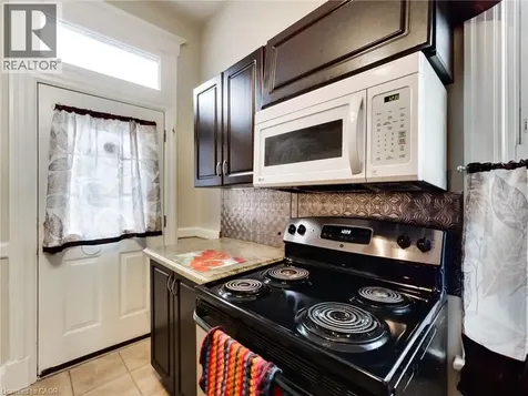 443 Wentworth Street North Hamilton ON L8L 5W6