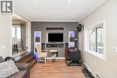 443 Eleventh Road East Stoney Creek ON L8J 3N4