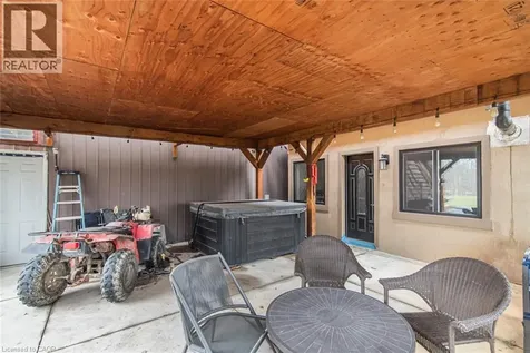 443 Eleventh Road East Stoney Creek ON L8J 3N4
