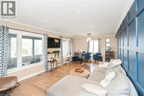 443 Eleventh Road East Stoney Creek ON L8J 3N4