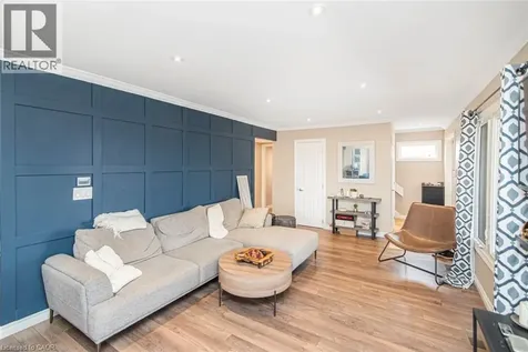 443 Eleventh Road East Stoney Creek ON L8J 3N4