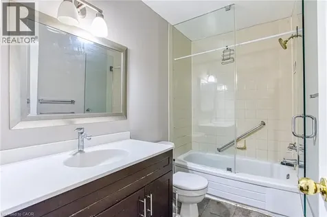 6548 Laguna Court Niagara Falls ON L2H 2W3