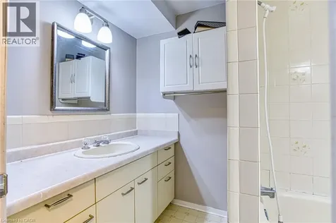 6548 Laguna Court Niagara Falls ON L2H 2W3