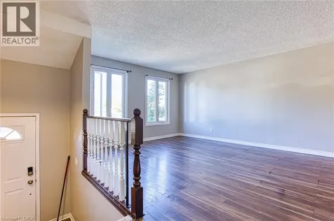 6548 Laguna Court Niagara Falls ON L2H 2W3