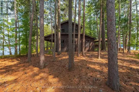22 Chandos Lk Balmer Island North Kawartha ON K0L 1A0