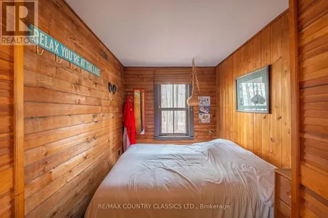 22 Chandos Lk Balmer Island North Kawartha ON K0L 1A0