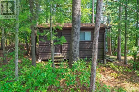 22 Chandos Lk Balmer Island North Kawartha ON K0L 1A0