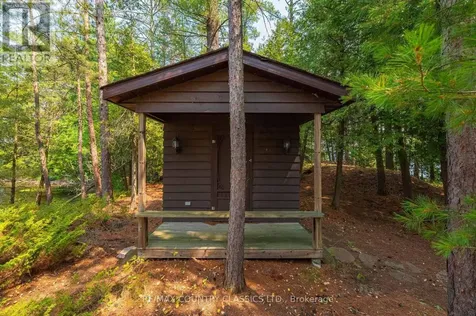22 Chandos Lk Balmer Island North Kawartha ON K0L 1A0