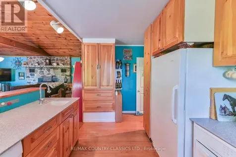 143 Scott Settlement Road North Kawartha ON K0L 1A0
