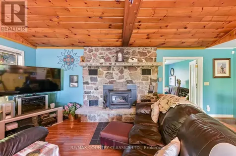 143 Scott Settlement Road North Kawartha ON K0L 1A0