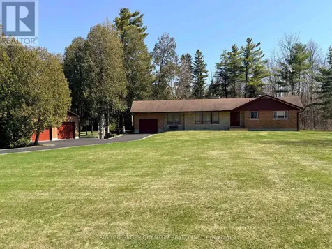 506 11th Concession Road East Hamilton ON L8B 1J1