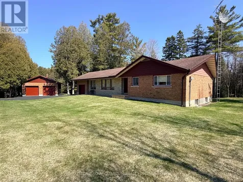506 11th Concession Road East Hamilton ON L8B 1J1