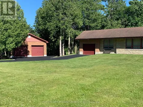 506 11th Concession Road East Hamilton ON L8B 1J1