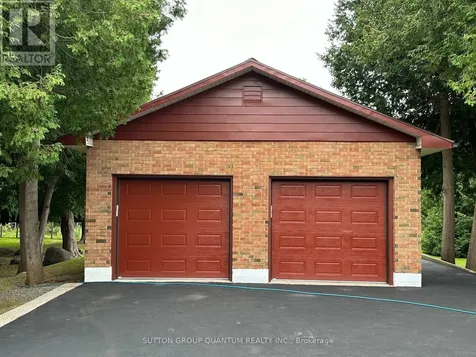 506 11th Concession Road East Hamilton ON L8B 1J1