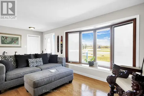 6151 Malakoff Road Ottawa ON K0A 2Z0