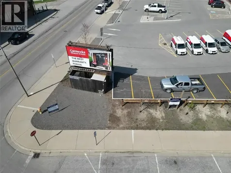 110 Davis Street Sarnia ON N7T 5T6