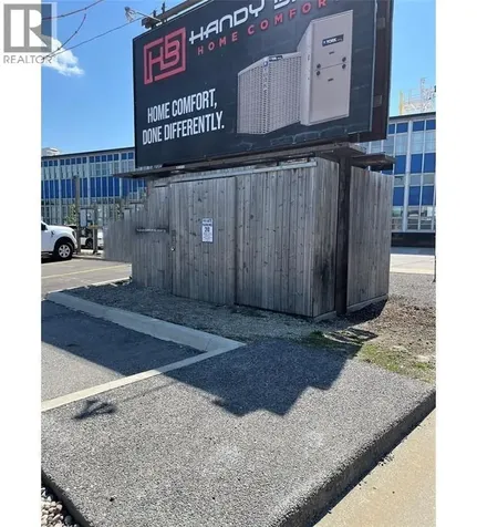 110 Davis Street Sarnia ON N7T 5T6
