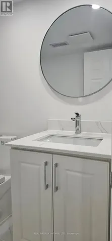1296 Ellenton Crescent Milton (be Beaty) ON L9T 6V3