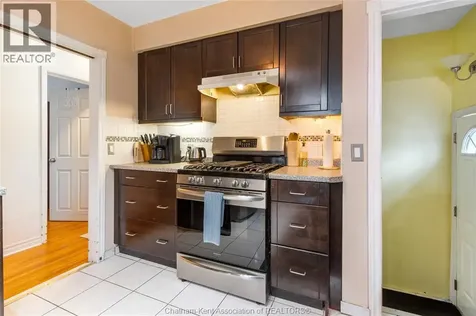 107 Sussex Street Chatham ON N7L 1M3