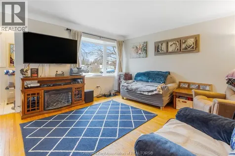 107 Sussex Street Chatham ON N7L 1M3