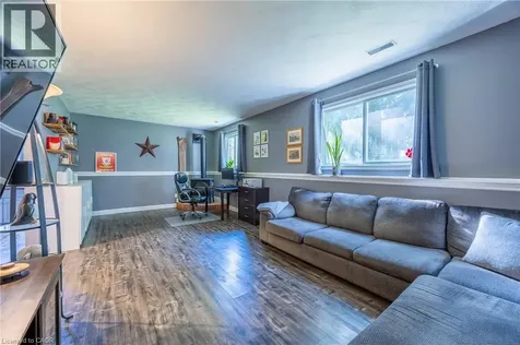 15 Davis Street Jarvis ON N0A 1J0