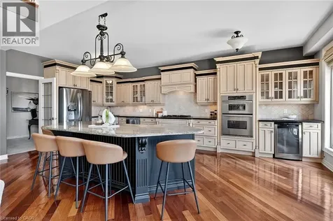 35 Scullers Way St. Catharines ON L2N 7S9