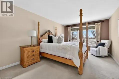 35 Scullers Way St. Catharines ON L2N 7S9