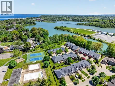35 Scullers Way St. Catharines ON L2N 7S9