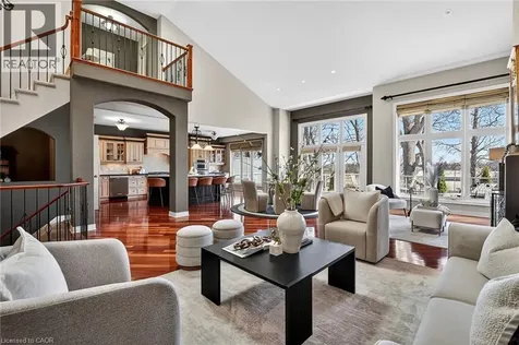 35 Scullers Way St. Catharines ON L2N 7S9