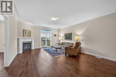 18 Ecker Lane Hamilton ON L0R 1C0