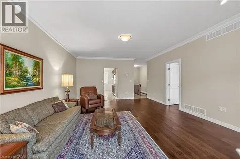 18 Ecker Lane Hamilton ON L0R 1C0