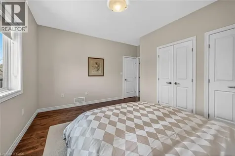 18 Ecker Lane Hamilton ON L0R 1C0