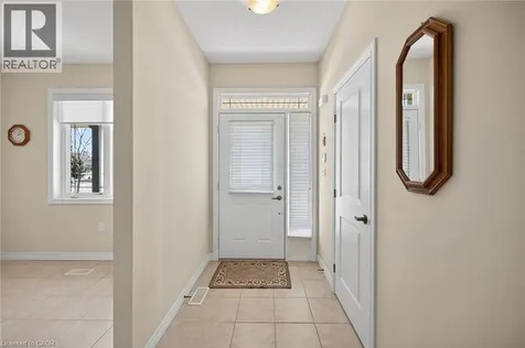 18 Ecker Lane Hamilton ON L0R 1C0
