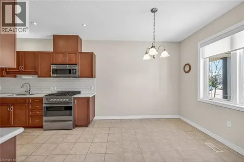 18 Ecker Lane Hamilton ON L0R 1C0