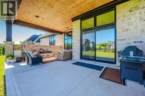 112 Heritage Lake Drive Puslinch ON N0B 2J0
