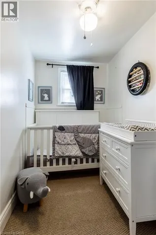 118 Julian Avenue Hamilton ON L8H 5R7