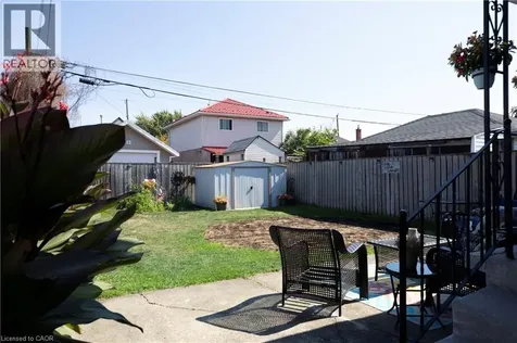 118 Julian Avenue Hamilton ON L8H 5R7