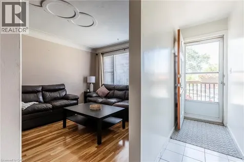 118 Julian Avenue Hamilton ON L8H 5R7